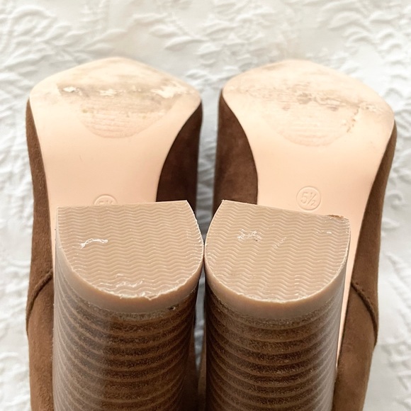 Lulus Taryne Taupe Suede Pointed-Toe Booties Size 5.5 - Picture 11 of 14